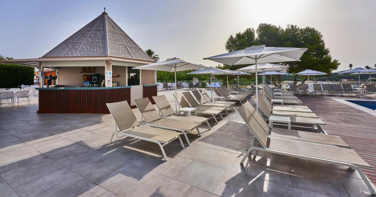 Hotel Globales Cala'N Bosch Cala en Bosch Esterno foto