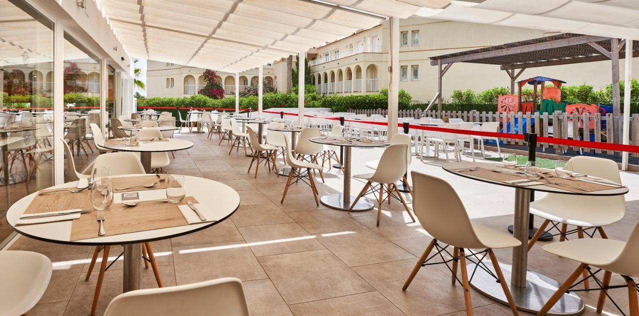 Hotel Globales Cala'N Bosch Cala en Bosch Esterno foto